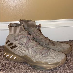 Crazy Explosive 2017 Primeknit ‘Trace Khaki’